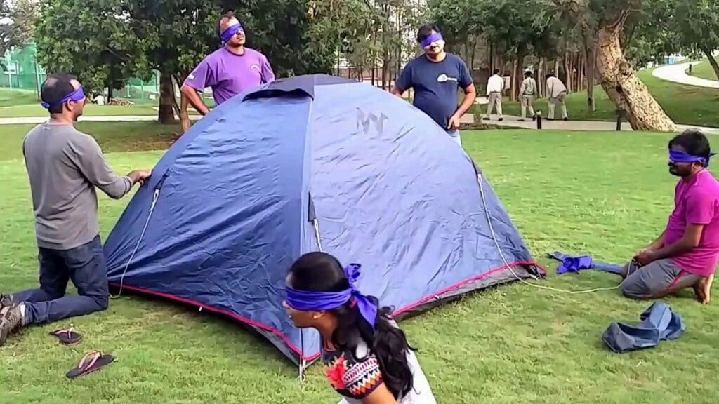 corporate team building games